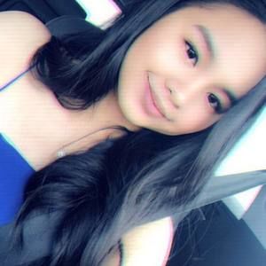 Meet your Posher, Cindy mae